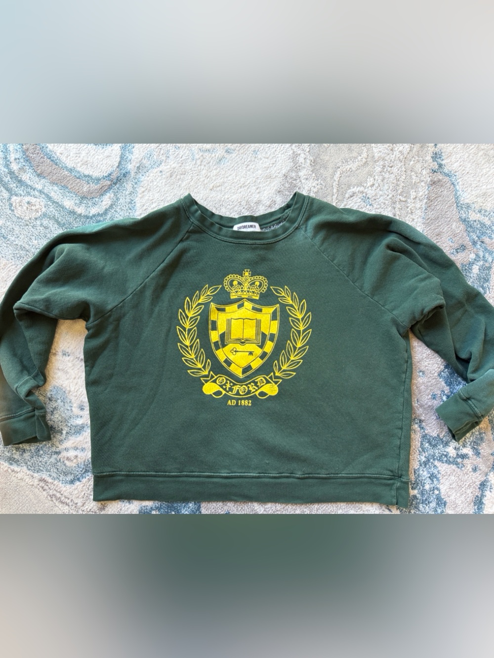 DAYDREAMER Oxford Crest sweatshirt, size M - Picture 6 of 6